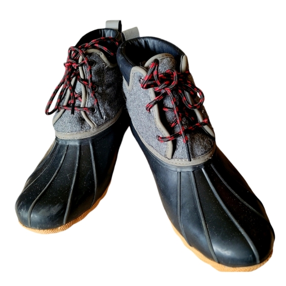 Skecher Duck Rain Ankle Boots Booties Gray and Black Waterproof Size 10 Lace Up - Picture 1 of 8